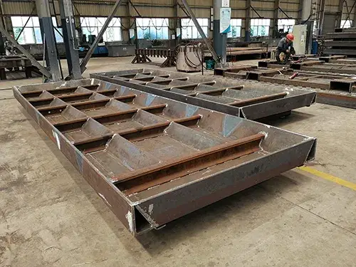 Anode trays